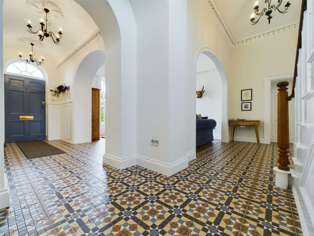 Hall.jpg