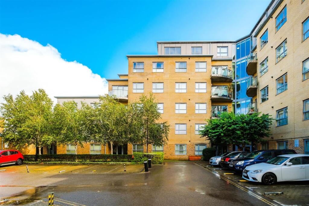 6 thomas Jacomb place-21.jpg