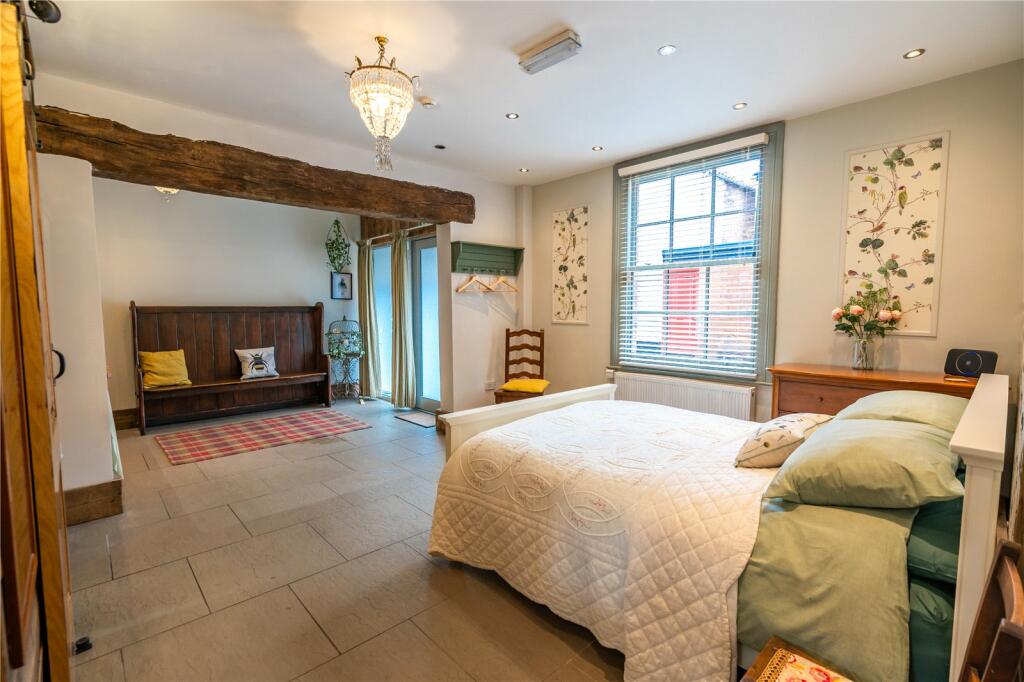 Gff - Bedroom (2)
