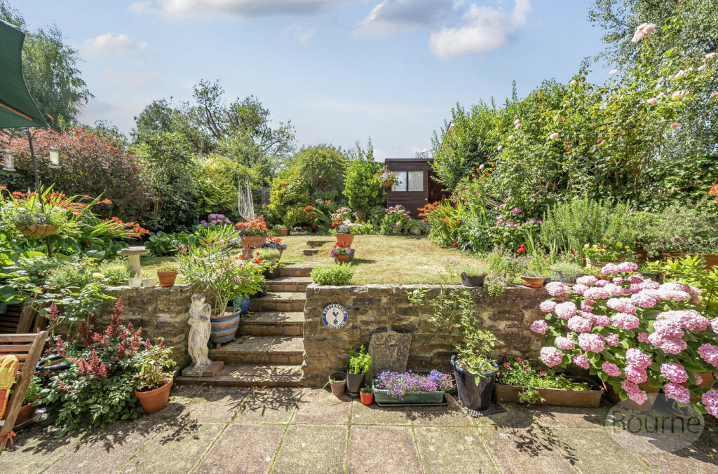 bc26dae9-3926-474...