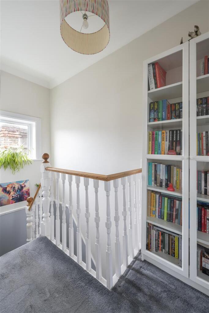 Upstairs-Hallway.jpg