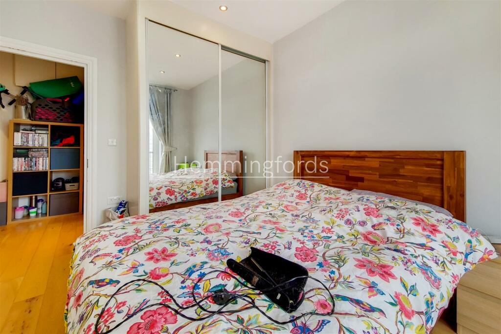 7_Bedroom 3-1.jpg