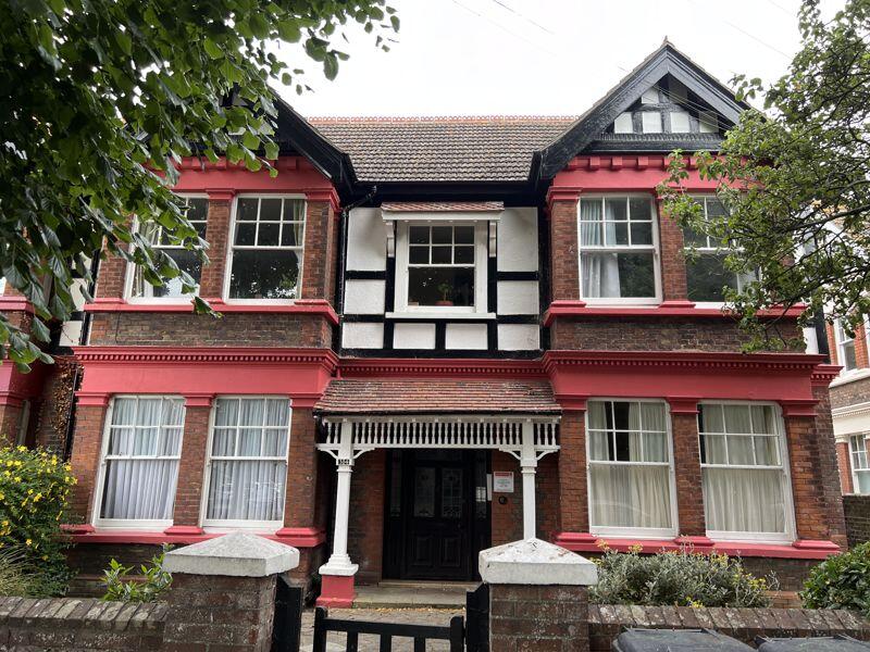 Shakespeare Road, Worthing, BN11 4AS