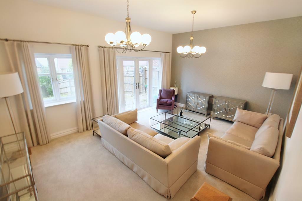 Living room 1 (Portal Size).JPG