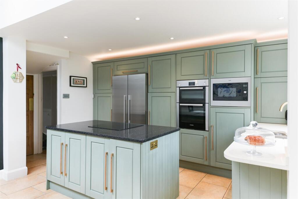 FIR TREE ROAD (11).jpg