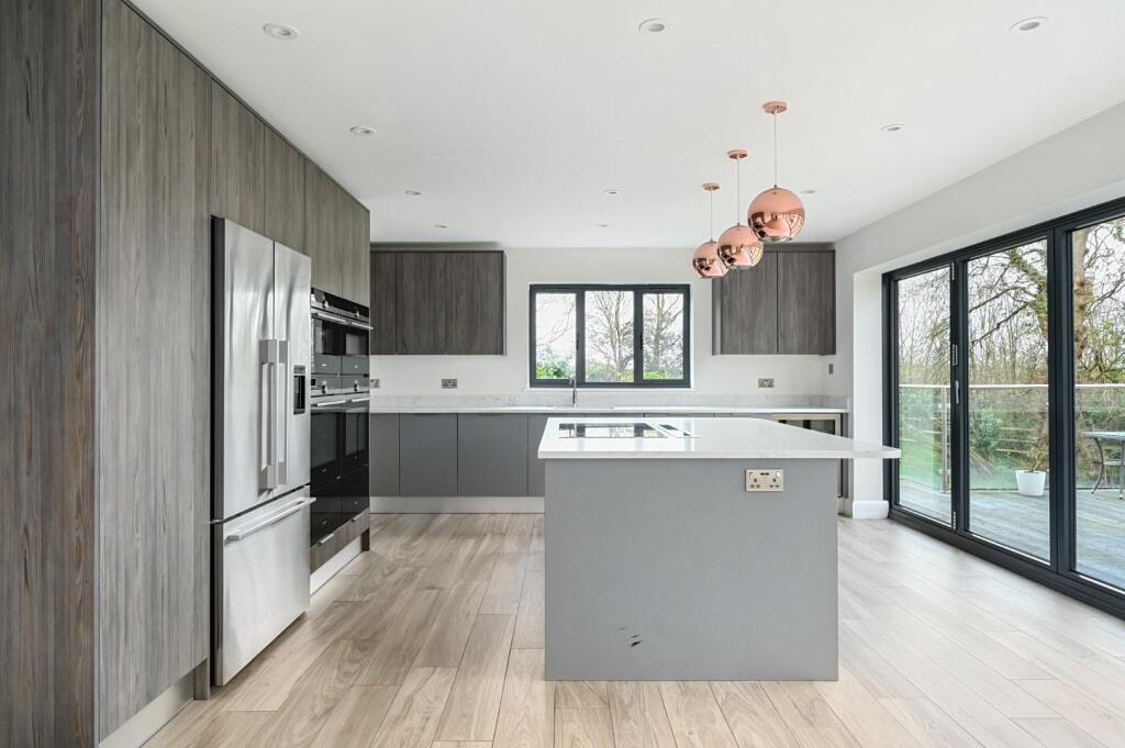 4 appletree close rh15 (1).jpg