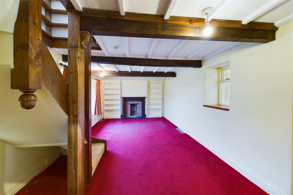 Chafra, The Common, Stoke Lodge, Patchway BS34 6AL