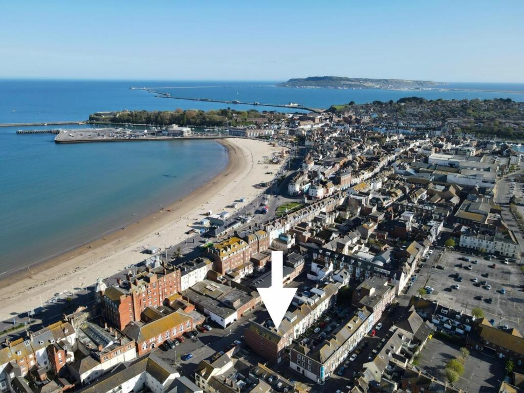 dji_fly_20250421_172230_378_1745252561701_photo.jp