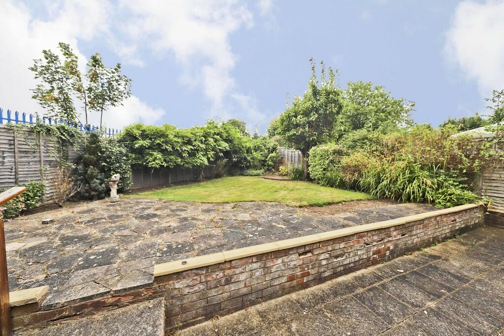 60 Wiltshire Lane...