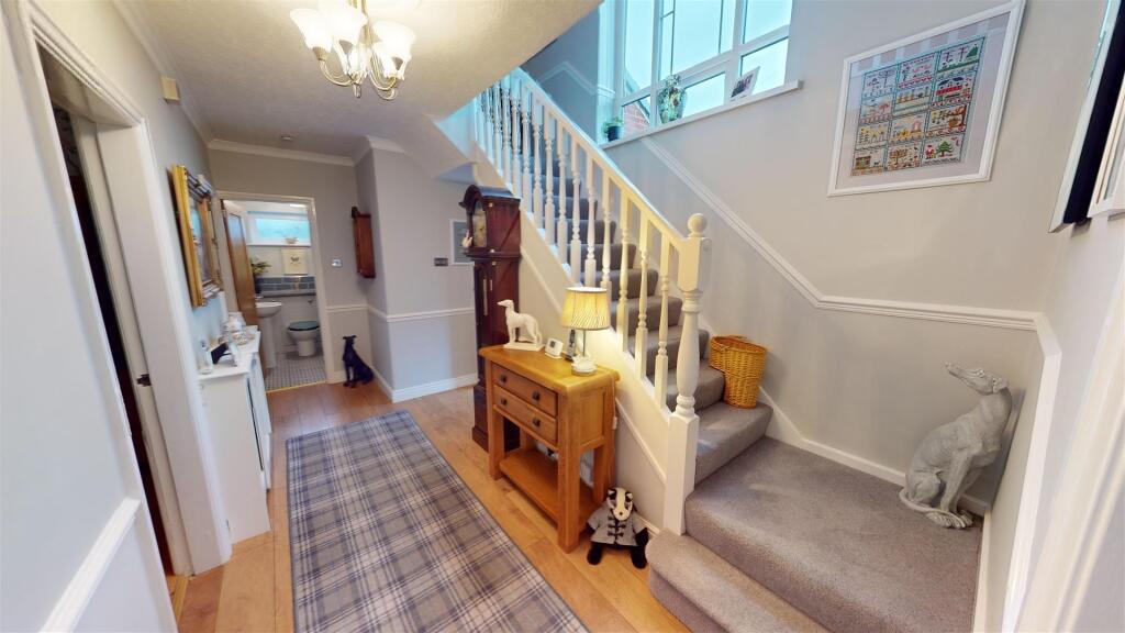 St. Marys Avenue Hallway