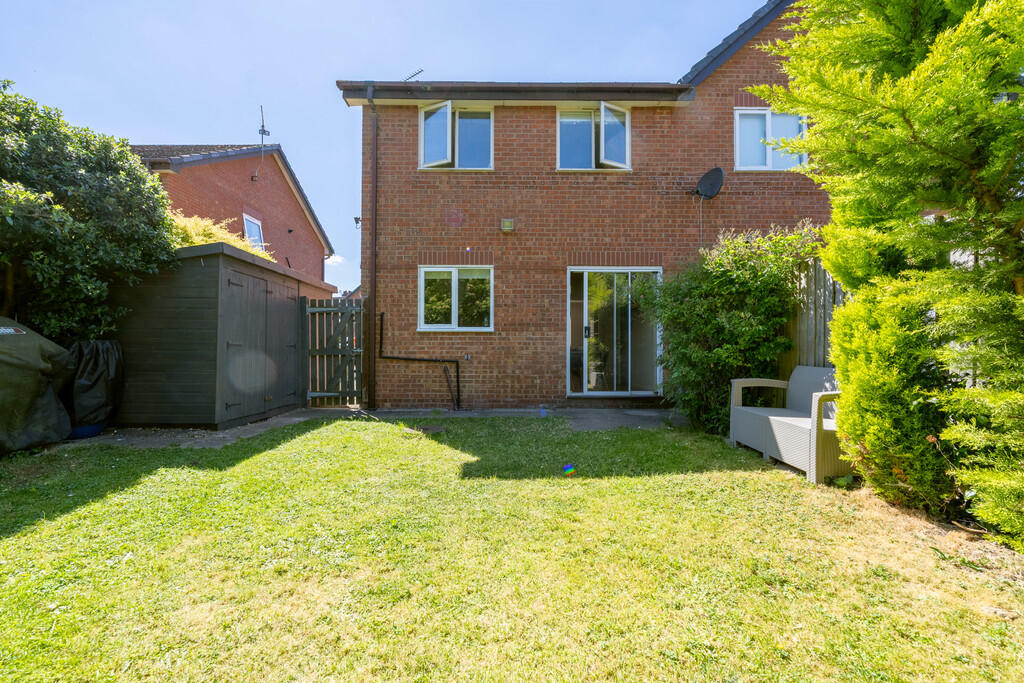 Newry Court, CH2 ...