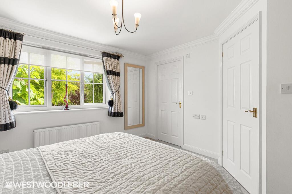 LanthornClose_27.jpg