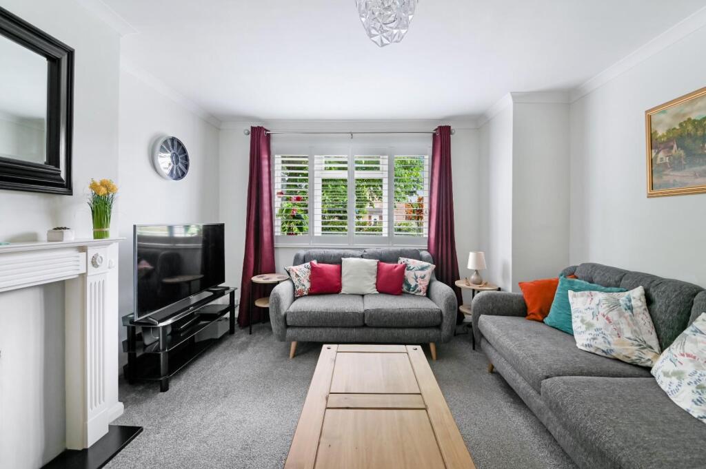 ARDROSSAN GARDENS,-149.jpg