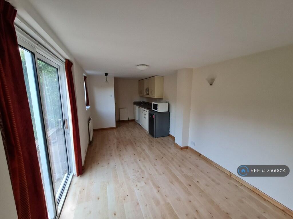 Lounge To Kitchen View