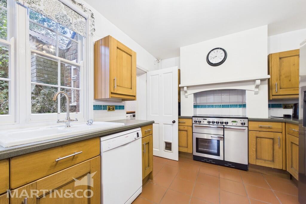 CAM01953G0-PR0140...