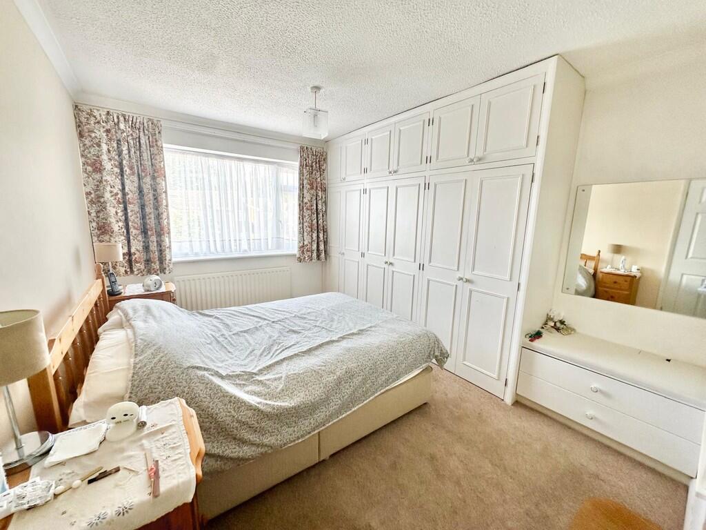 f7c9f84c-5c0d-405...