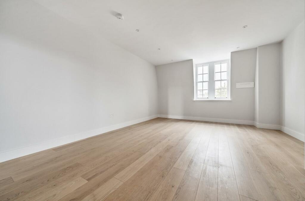 Davidson Frost-Wellings, DFW, Finchley Road, Londo