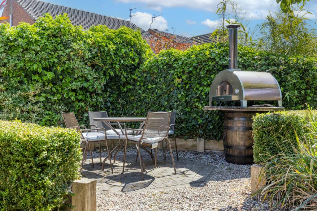 Rear Garden Ewemove Sales And Lettings Goole And S