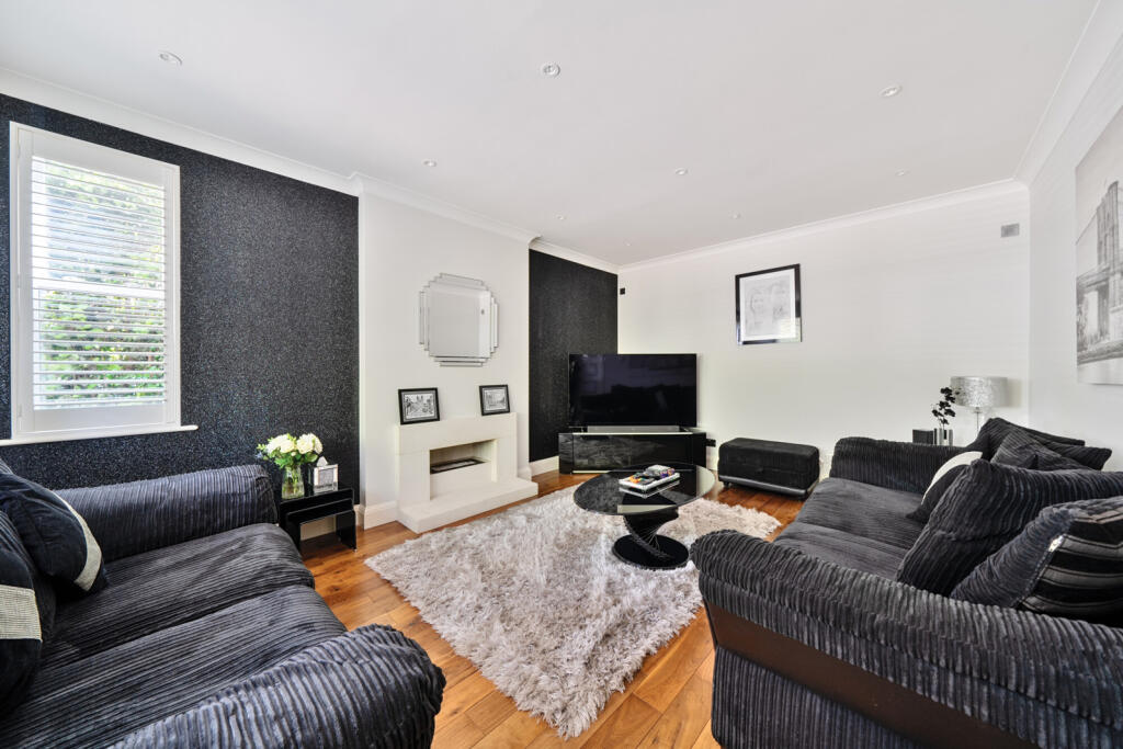 1294280-31-682788...