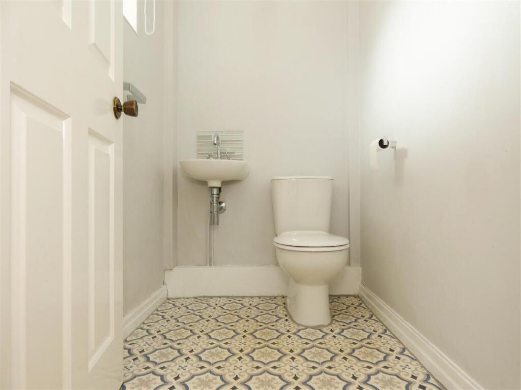 Ground Floor WC