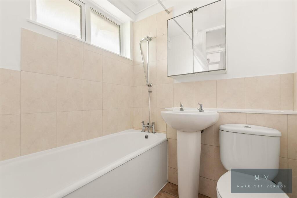 Harrington Court 10 MV-3.jpg