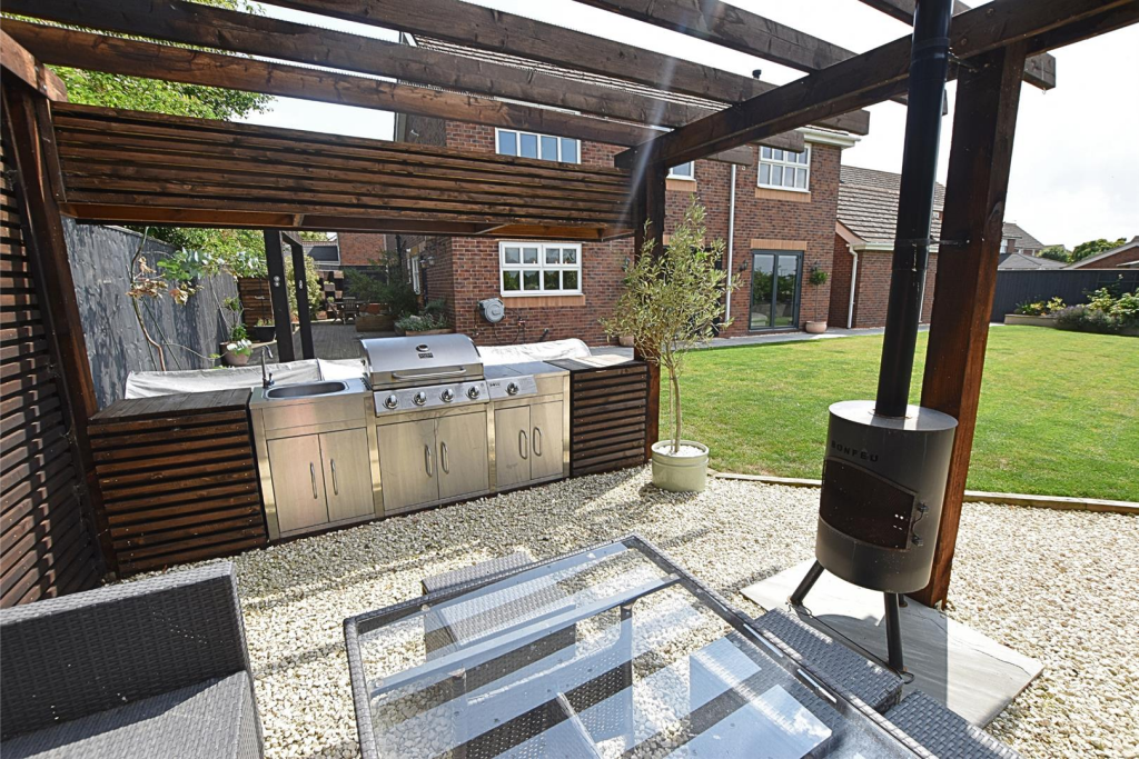 BBQ AREA