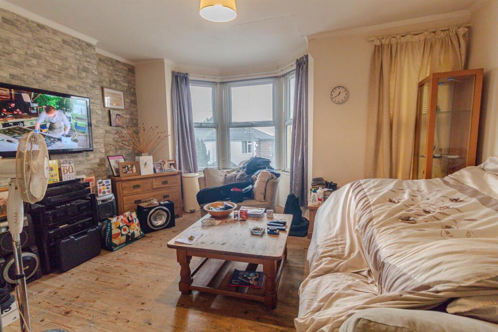 99, Haywood Road Mapperley, Nottingham, NG3 6AF