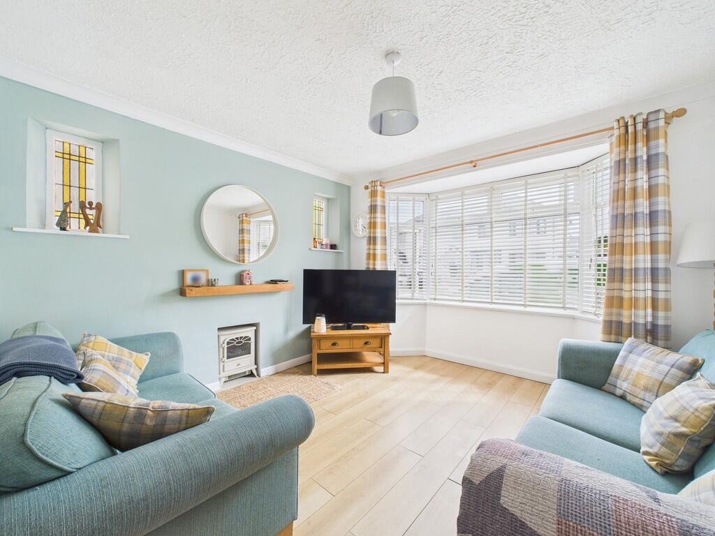 CAM02089G0-PR0546...