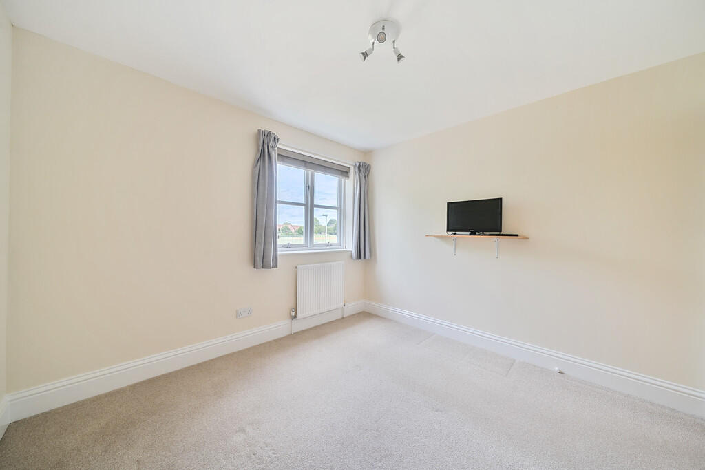 1301772-35-683883...