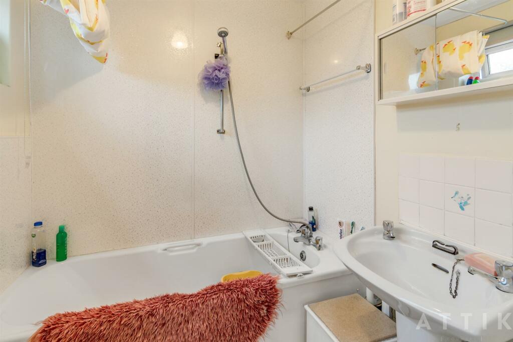 1 The Hill Halesworth Road, Bramfield. IP19 9HR (1