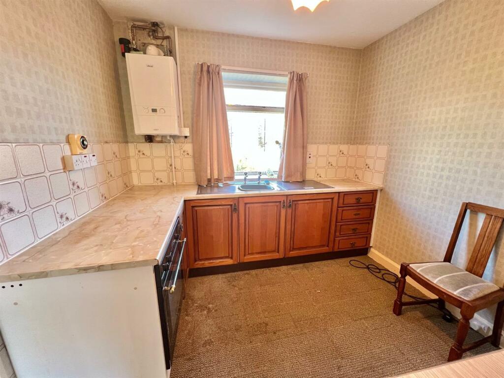 Bramleys Estate Agents - Reservoir Road - Pellon -
