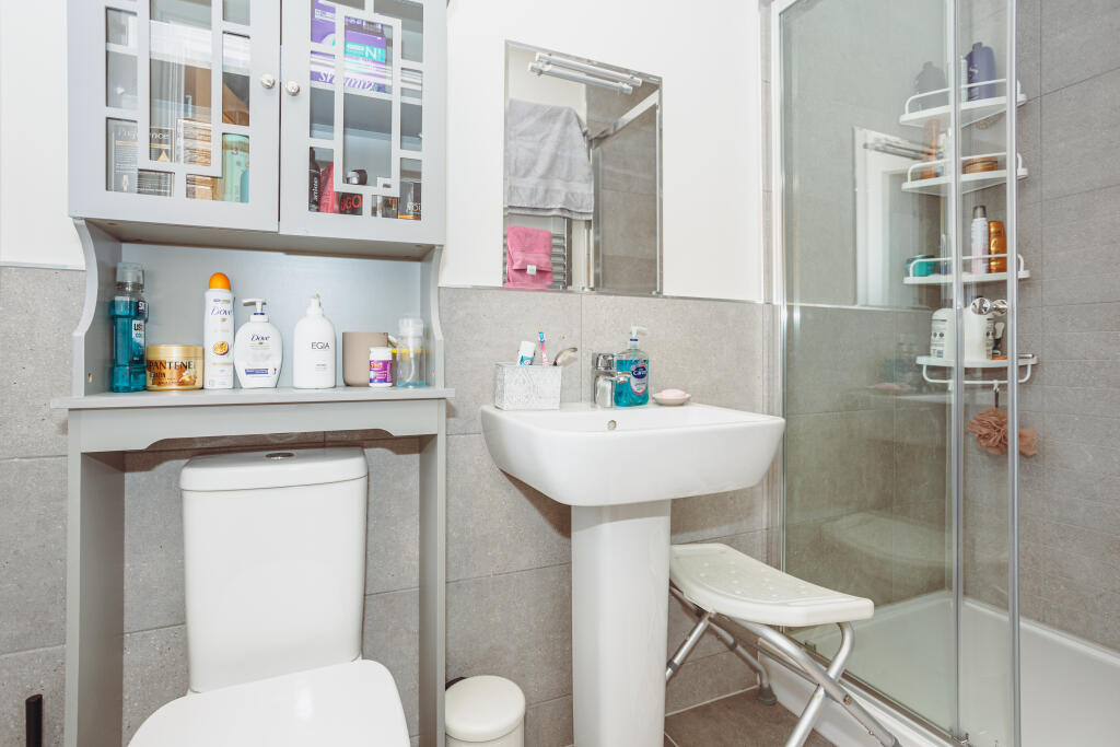 Master En-suite