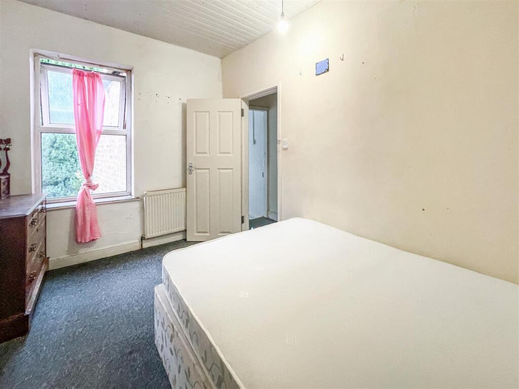 30-10-2025__17-12-45_Bedroom_2__1_.LsMqq.jpg