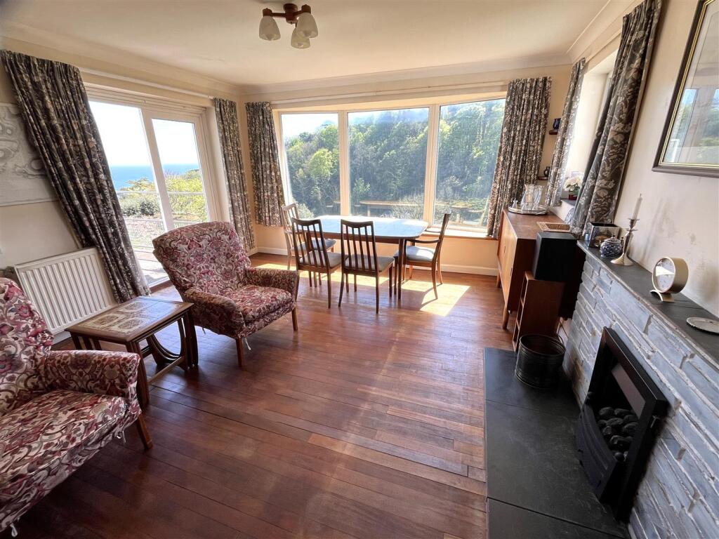 living area.JPG