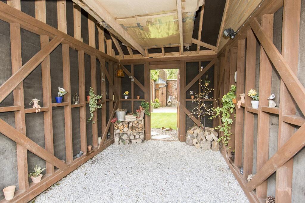 Timber Carport &amp; Store Room