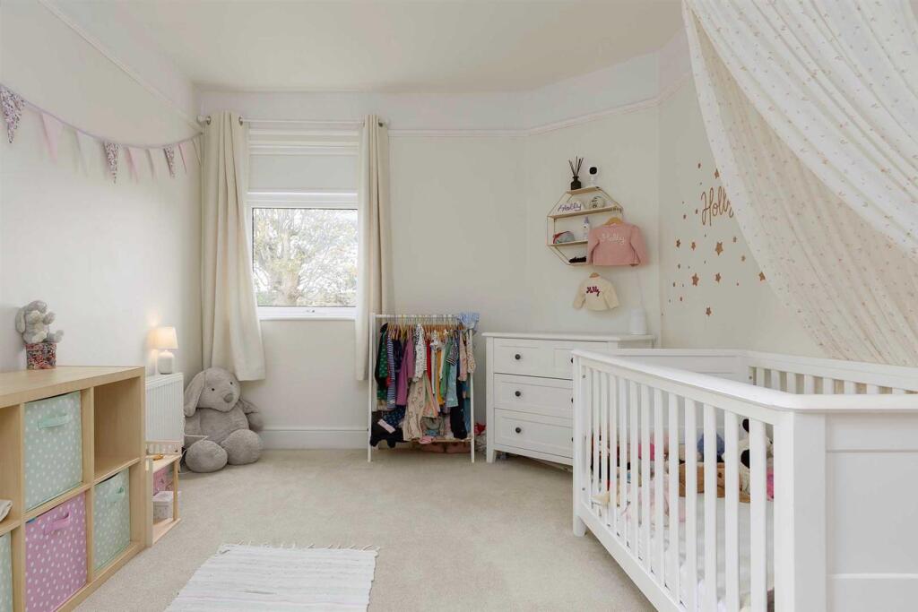 30 Regent Place, Rugby (24).jpg