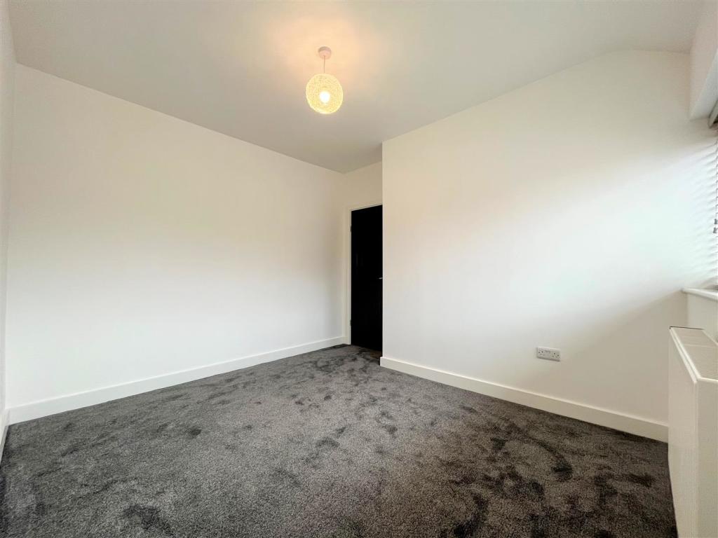 Bedroom 2 Aspect 2