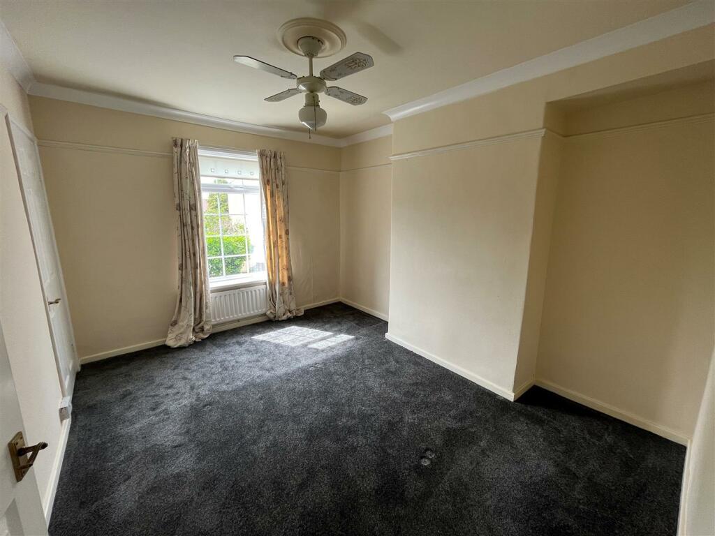 Bedroom One.jpg