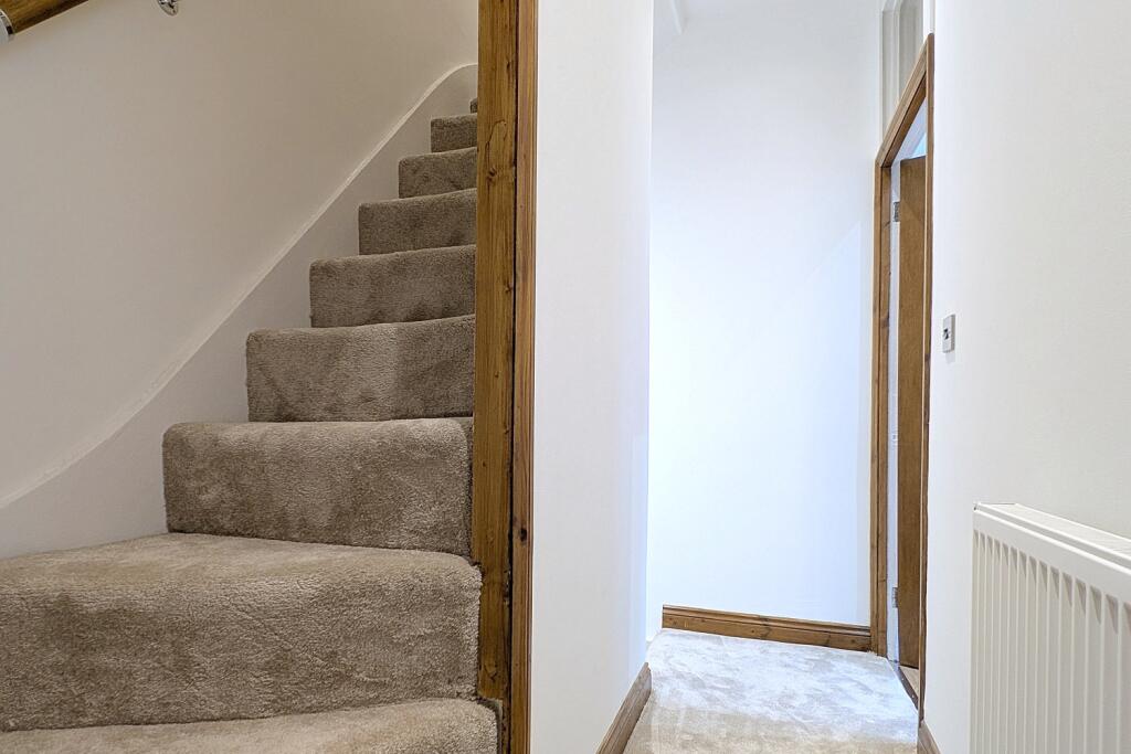Gladstone View Siddal Ewemove (23)