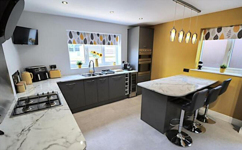 Breakfast Kitchen
