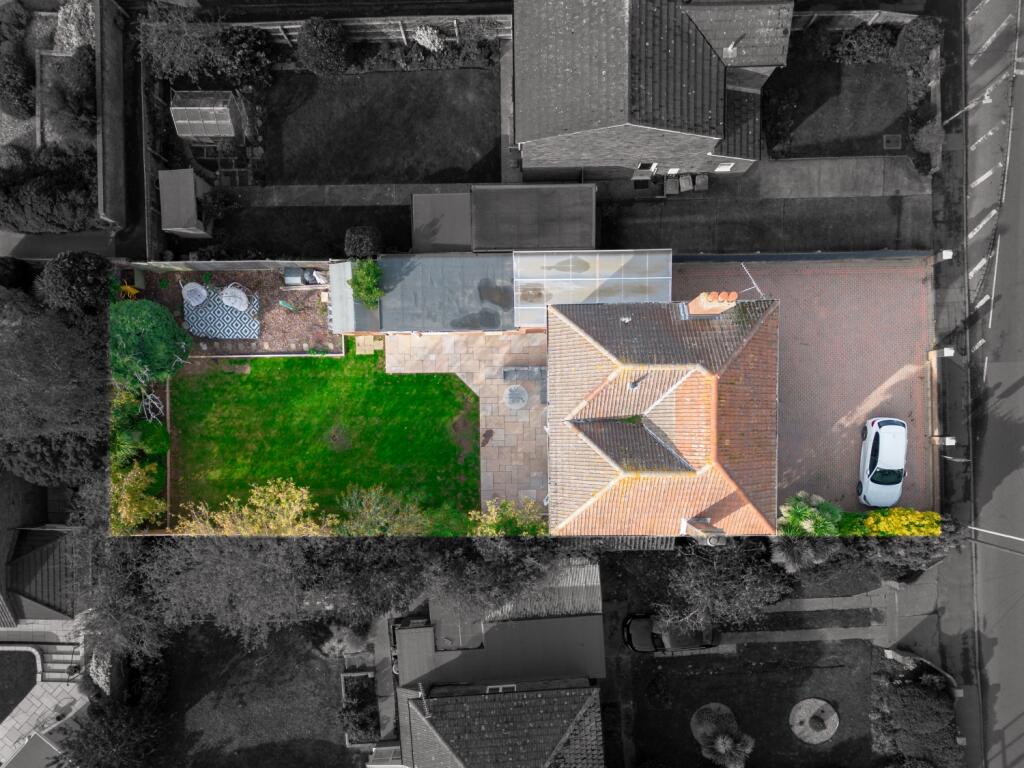 20251028120045 - DJI_0954 - 45 High Road, Trimley 