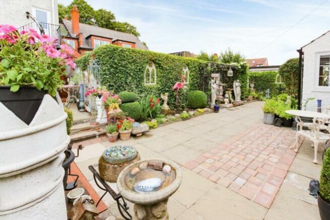 199475_P2216_IMG_51_0000_max_656x437