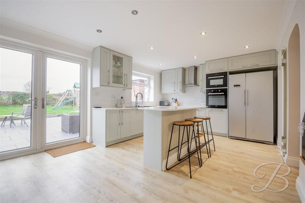 Kitchen/Family Room