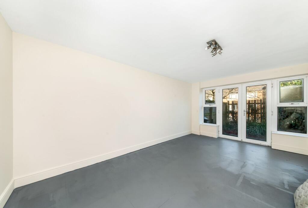 GARDEN ROOM / OFFICE