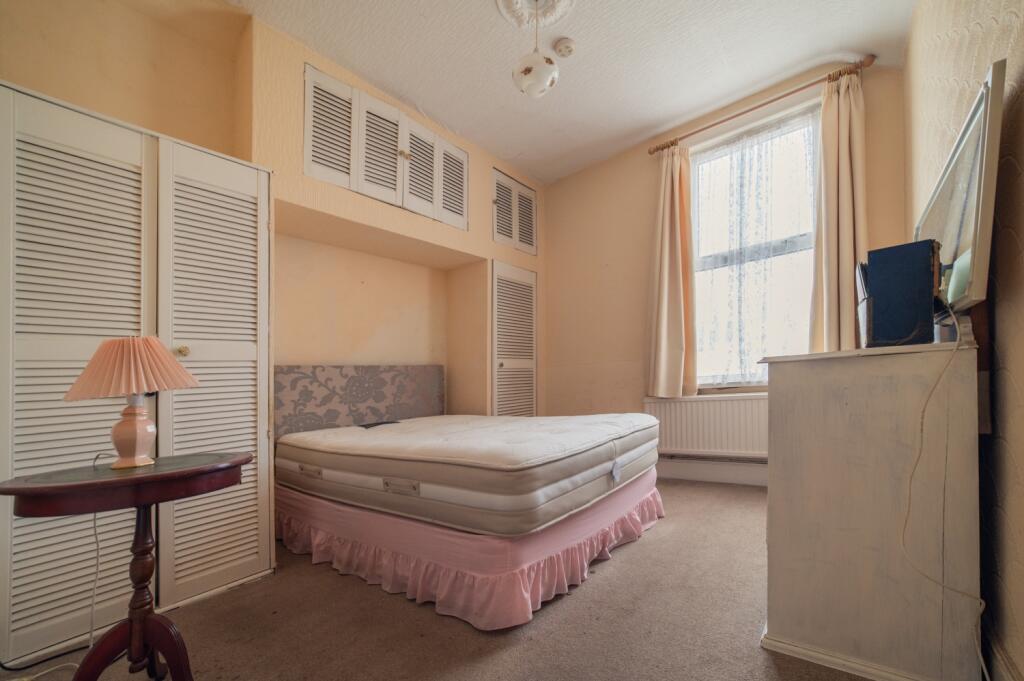 Call 02920 454555 to secure your viewing_10