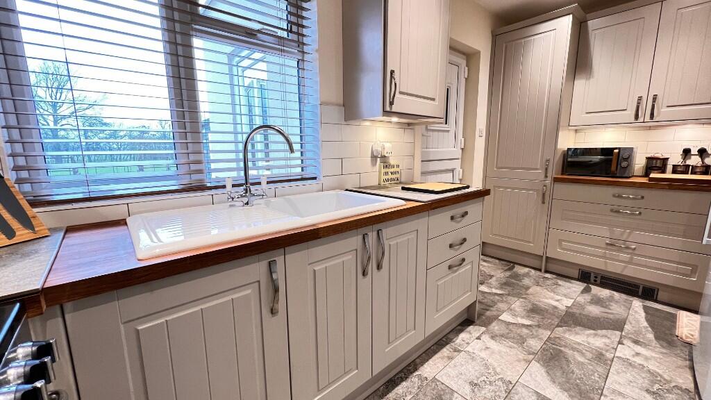 Fitted Kitchen
