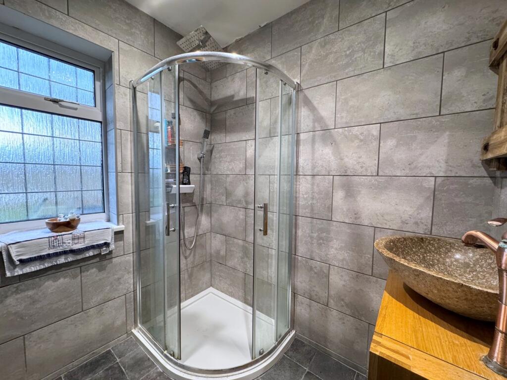 En-Suite Shower Room