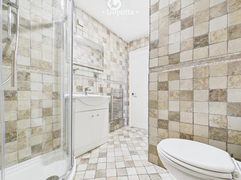 Ensuite