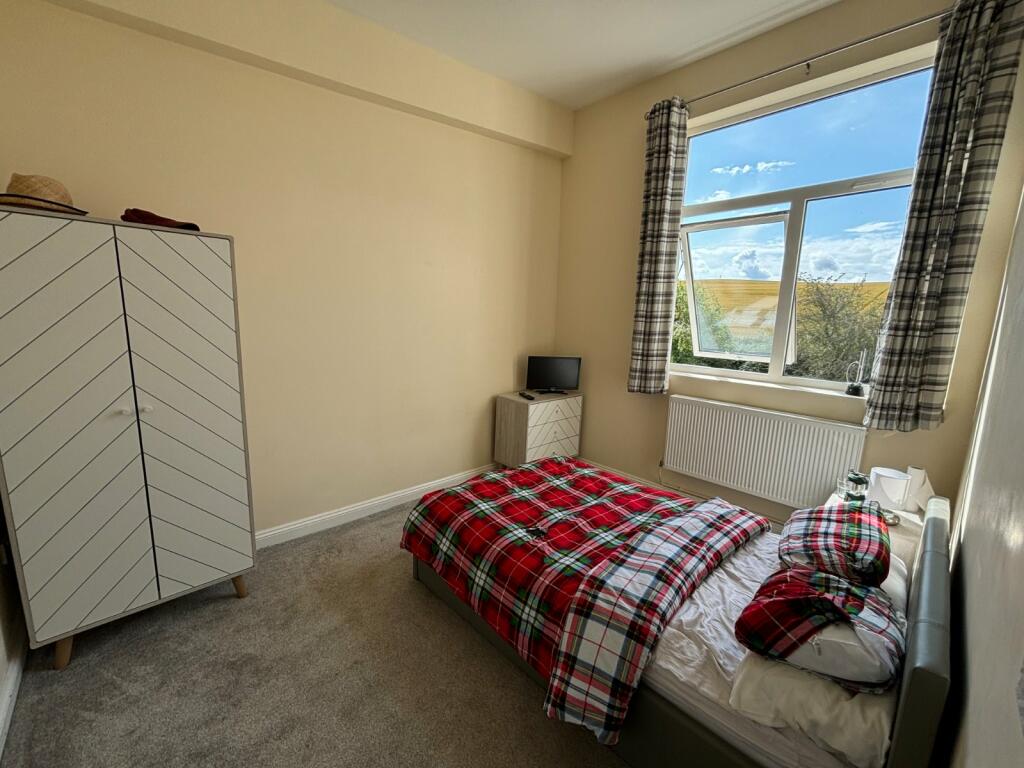 Flat 14 Bedroom