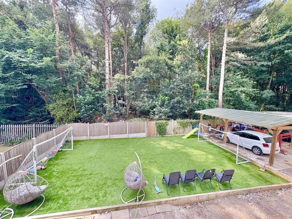 Enclosed Rear Garden